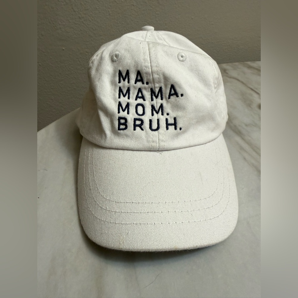 Ma momma Mom bruh cream/white hat